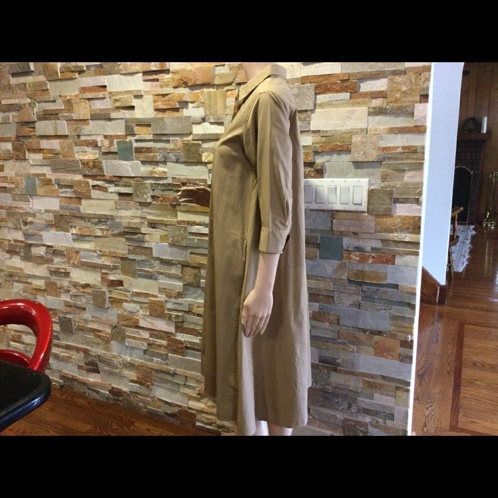 UNIQLO Shirt-Dress   - Picture 2 of 8